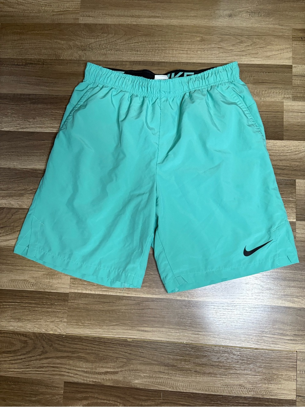Nike Dri-FIT Men's Woven Polyester Athletic Shorts Blue Size L Drawstring